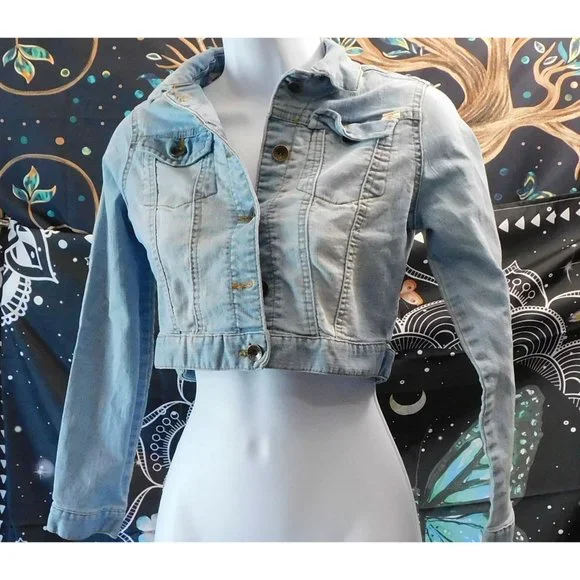 Lucky Brand Cropped Denim Jacket - Picture 2 of 3